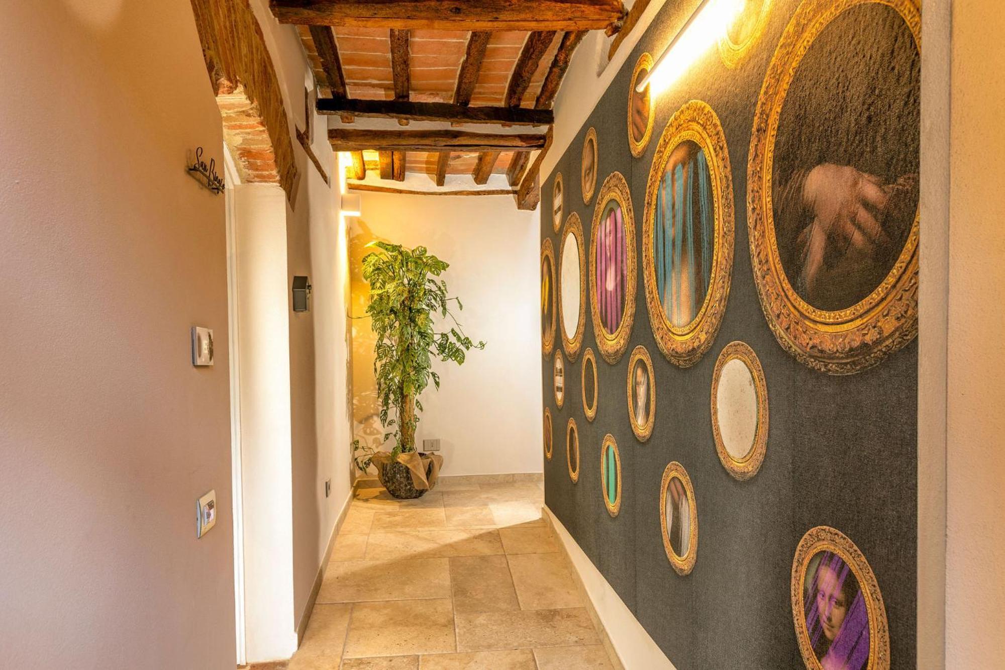 Palazzo Falcinelli Luxury Room In Montepulciano Center With Air Conditioning And Elevator Εξωτερικό φωτογραφία