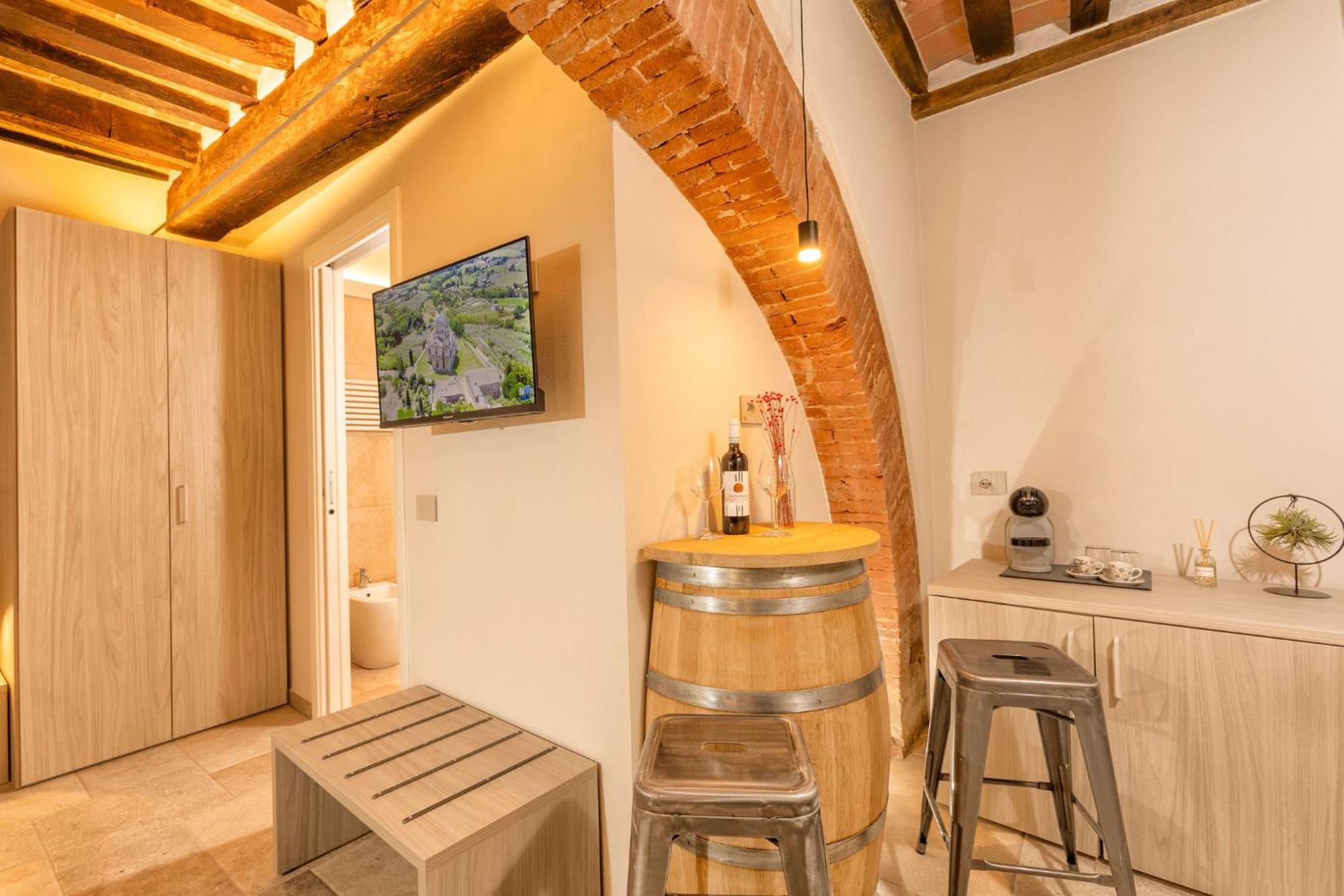 Palazzo Falcinelli Luxury Room In Montepulciano Center With Air Conditioning And Elevator Εξωτερικό φωτογραφία